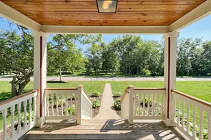 885 Geneva Rd, Saint Charles, IL 60174 - Photo 3