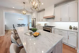 885 Geneva Rd, Saint Charles, IL 60174 - Photo 7