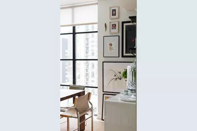 744 N Clark Street #1001, Chicago, IL 60610 - Photo 7