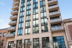 744 N Clark St, Chicago, IL 60610 - Photo 1