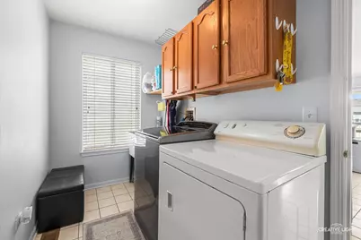 2331 Handley Lane, Aurora, IL 60502 - Photo 11