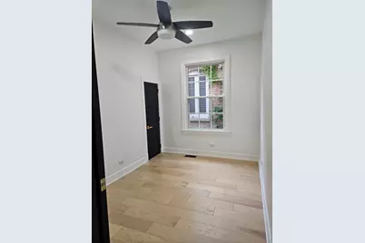 5402 N Mobile Avenue, Chicago, IL 60630 - Photo 7