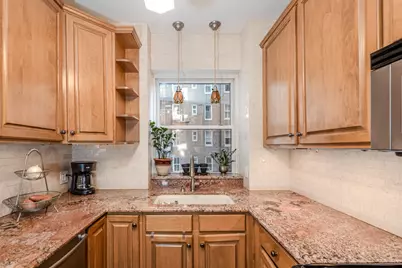 3520 N Lake Shore Drive #3M, Chicago, IL 60657 - Photo 7