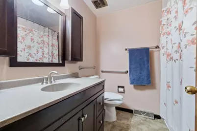 136 McKinstry Drive, Elgin, IL 60123 - Photo 13