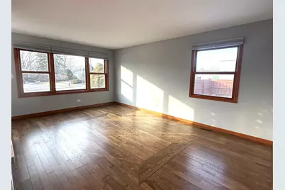 267 N Idlewild Avenue, Mundelein, IL 60060 - Photo 11