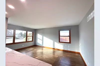 267 N Idlewild Avenue, Mundelein, IL 60060 - Photo 3