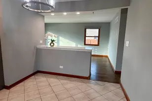 267 N Idlewild Ave, Mundelein, IL 60060 - Photo 9