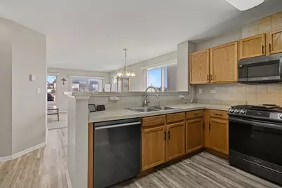 2914 Meadowview Lane, Montgomery, IL 60538 - Photo 5