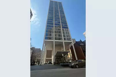 1300 N Astor Street #6B, Chicago, IL 60610 - Photo 1