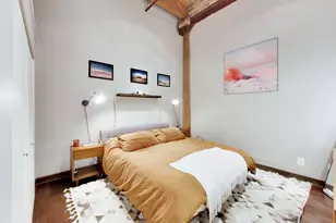 1733 W Irving Park Rd, Chicago, IL 60613 - Photo 9