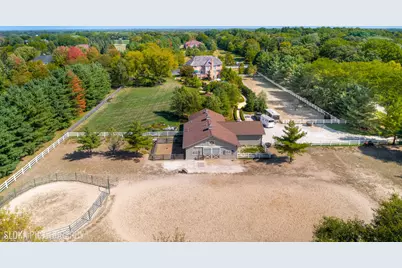 11 Moate Lane, Barrington Hills, IL 60010 - Photo 3