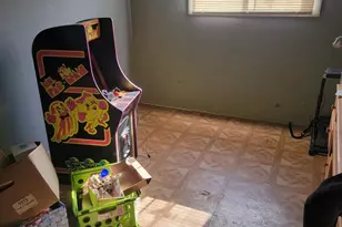 17W747 Standish Ln, Villa Park, IL 60181 - Photo 9