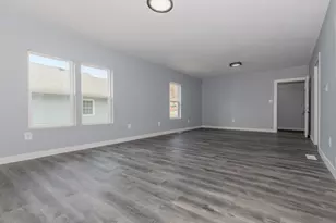 689 E Bluff St, Marseilles, IL 61341 - Photo 7