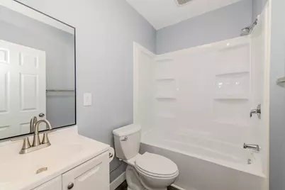 689 E Bluff Street, Marseilles, IL 61341 - Photo 9