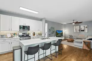 1303 Bridgehampton Dr, Plainfield, IL 60586 - Photo 7