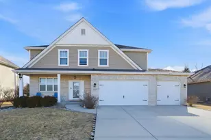 20913 Lakewoods Ln, Shorewood, IL 60404 - Photo 1