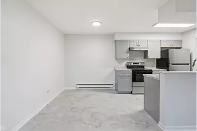 627 Virginia Road #111, Crystal Lake, IL 60014 - Photo 5