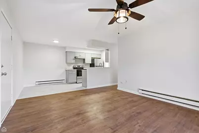 627 Virginia Road #111, Crystal Lake, IL 60014 - Photo 7