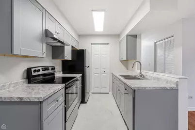 627 Virginia Road #111, Crystal Lake, IL 60014 - Photo 3