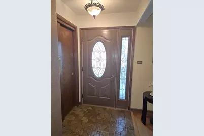 8103 Gladys Lane, Palos Hills, IL 60465 - Photo 3