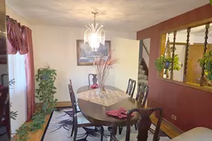 8103 Gladys Ln, Palos Hills, IL 60465 - Photo 13