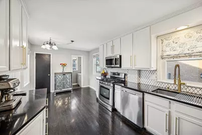 1426 Bristol Avenue, Westchester, IL 60154 - Photo 9