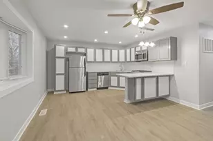 22339 Strassburg Ave, Sauk Village, IL 60411 - Photo 3