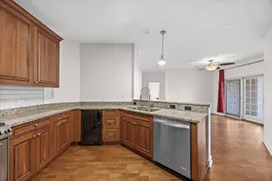 50 N Plum Grove Rd, Palatine, IL 60067 - Photo 13