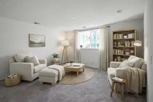 245 Regency Ct, Wauconda, IL 60084 - Photo 5