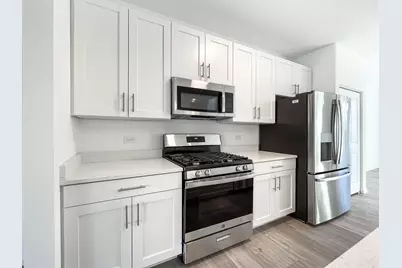 245 Regency Court #B, Wauconda, IL 60084 - Photo 5