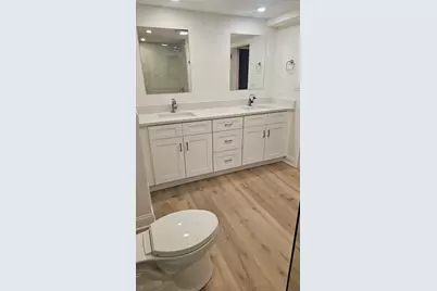 4533 N Keystone Avenue, Chicago, IL 60630 - Photo 17