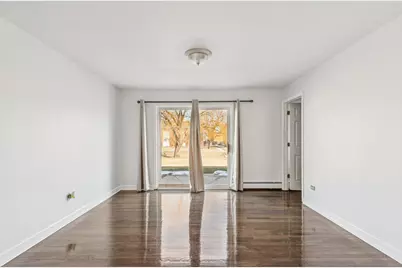 8828 N Leslie Lane #104D, Des Plaines, IL 60016 - Photo 3