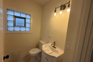 12416 S Carpenter St, Calumet Park, IL 60827 - Photo 5