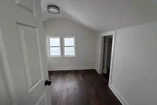 12416 S Carpenter St, Calumet Park, IL 60827 - Photo 9