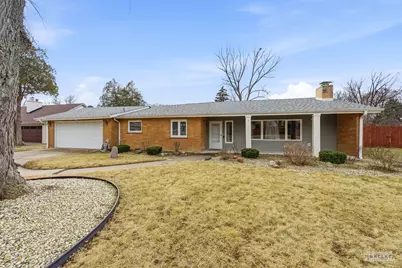 925 Lindenwood Drive, Aurora, IL 60506 - Photo 1