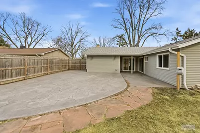 925 Lindenwood Drive, Aurora, IL 60506 - Photo 21