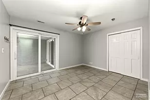 925 Lindenwood Dr, Aurora, IL 60506 - Photo 19