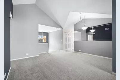 1701 Fairfax Circle #2, Bartlett, IL 60103 - Photo 7