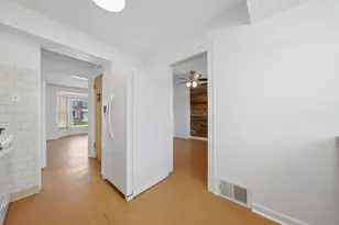 3941 N Mobile Ave, Chicago, IL 60634 - Photo 11