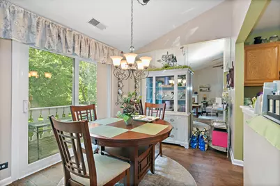 26 Waterbury Lane #N2, Schaumburg, IL 60193 - Photo 5