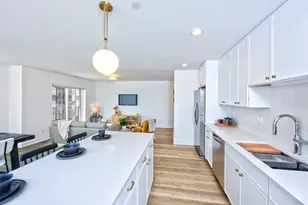 9396 Landings Ln, Des Plaines, IL 60016 - Photo 19