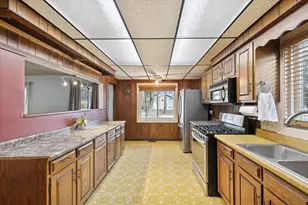 360 N Lincoln Ave, Villa Park, IL 60181 - Photo 5