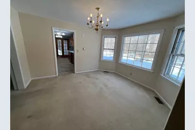 20604 Collins Road, Marengo, IL 60152 - Photo 9