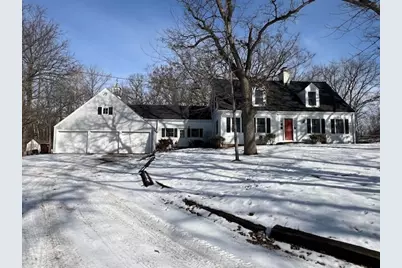 20604 Collins Road, Marengo, IL 60152 - Photo 1