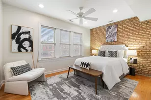 3335 W Byron St, Chicago, IL 60618 - Photo 11