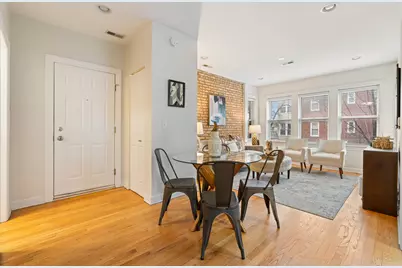 3335 W Byron Street #2, Chicago, IL 60618 - Photo 5