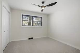 48 Starling Ln, Naperville, IL 60565 - Photo 9