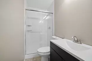 766 Michigan Ave, South Elgin, IL 60177 - Photo 15