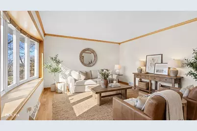 7132 W 84th Place, Burbank, IL 60459 - Photo 3