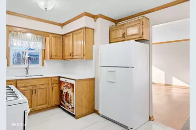 7132 W 84th Place, Burbank, IL 60459 - Photo 7